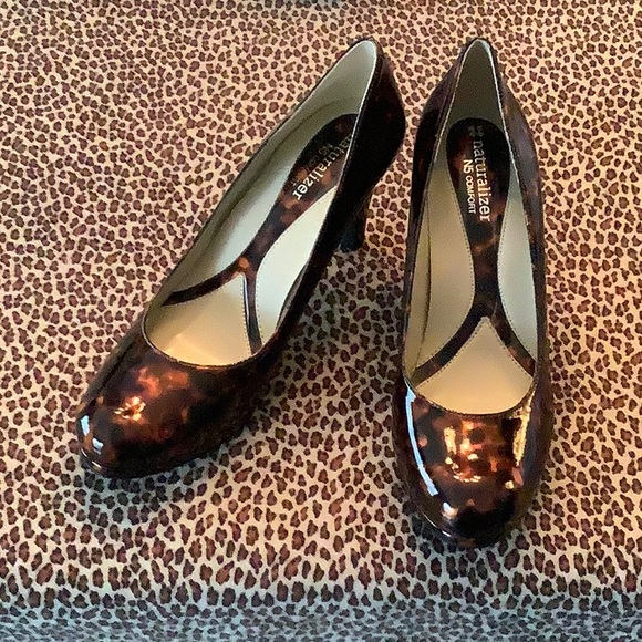 Shoes - Naturalizer 7.5 - Picture 1 of 3